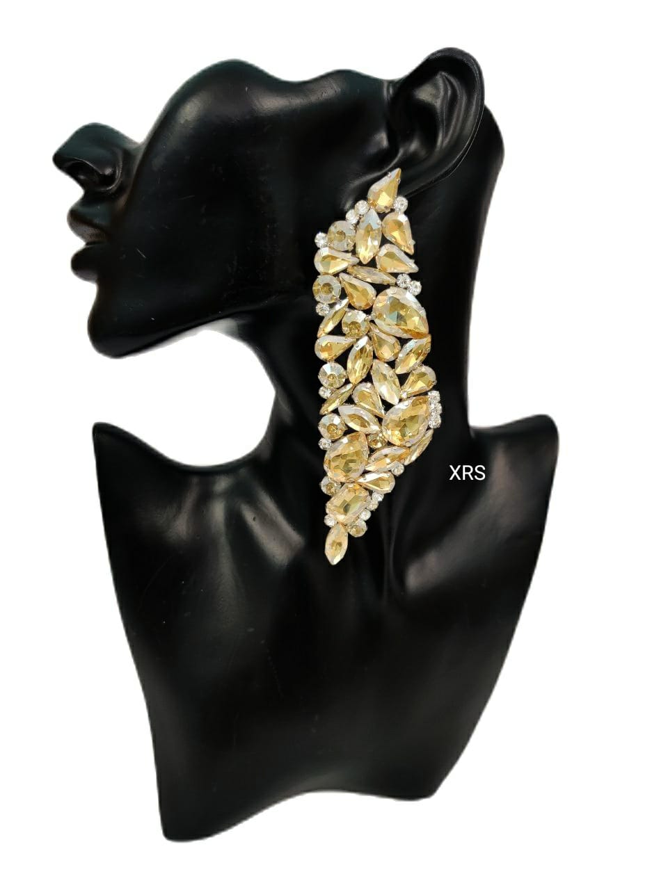 𝑺𝑶𝑳𝑫 ZARA  Gold leaf Aruba earrings  Zara gold Earrings zara Big  earrings